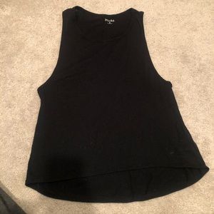 3/$10 (t-shirt/tanks/long sleeves) 
Black tank top